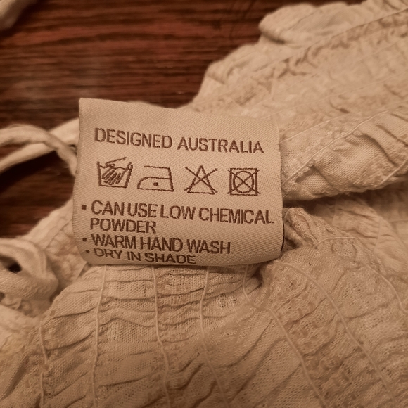 M/L Oakie the Label RIPPLE ROMPER - Picture 4 of 4